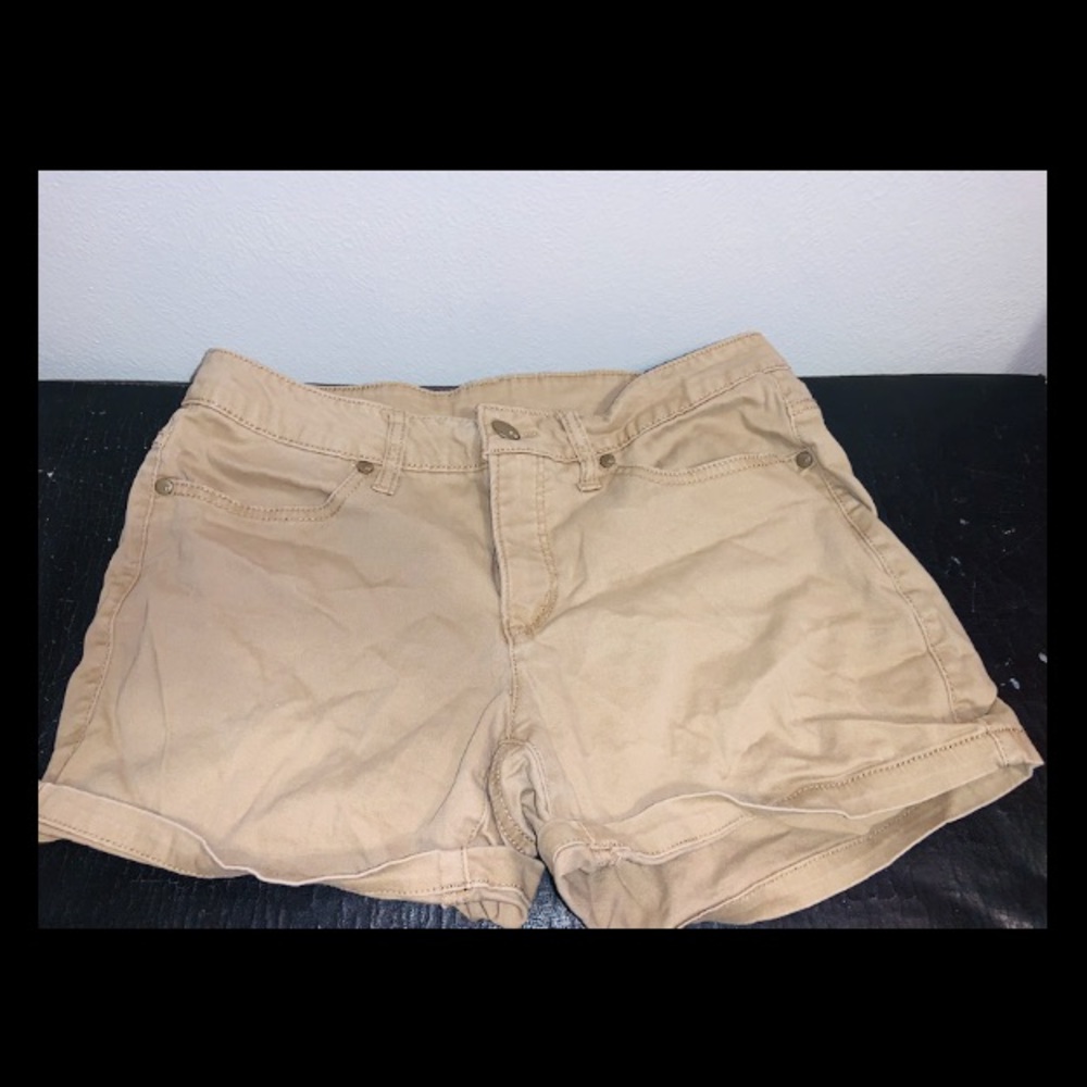 Faded glory khaki shorts